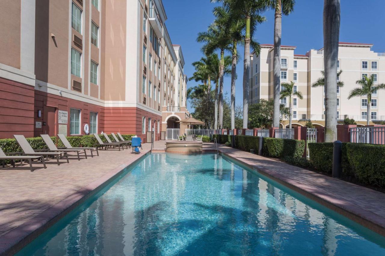 Hampton Inn & Suites Fort Lauderdale - Miramar Exterior foto